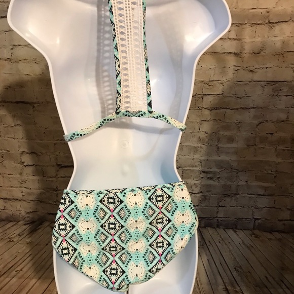 Swimsuit Bikini X-Large Top Large Bottom NWOT Cute - Picture 3 of 4